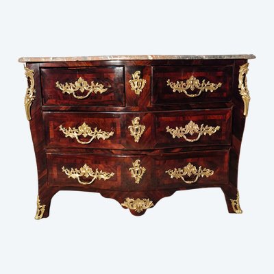 Commode d époque Louis XV en marqueterie estampillée HEDOUIN 