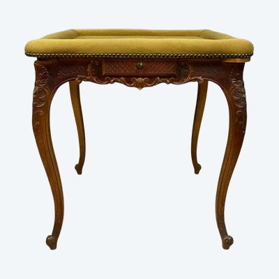 Spieltisch im Louis XV-Stil aus geschnitztem Nussbaumholz, ca. 1880