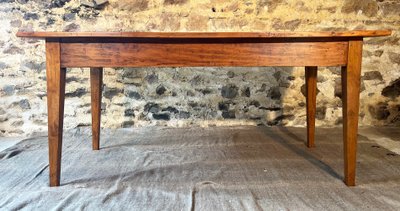 Country table in cherry and oak