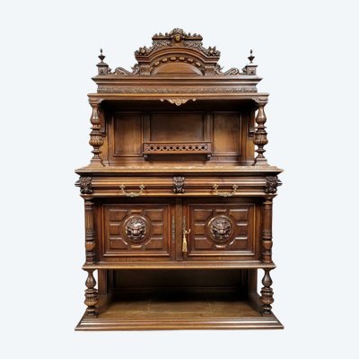 Anrichte aus geschnitztem Nussbaumholz im Renaissancestil, um 1850