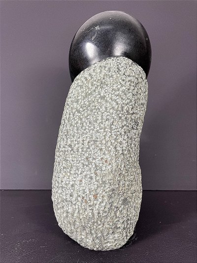Zimbabwe, Shona Art, Contemporary serpentine sculpture dating from the 1980s.