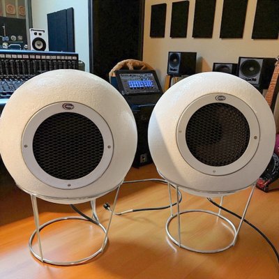 Pair of Elipson AS40 speakers in white staff with metal stand from the 60s