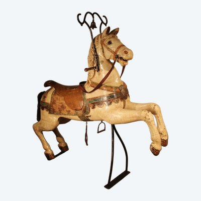 Karussellpferd aus dem 19. Jahrhundert