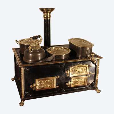 Cuisinière d'enfant