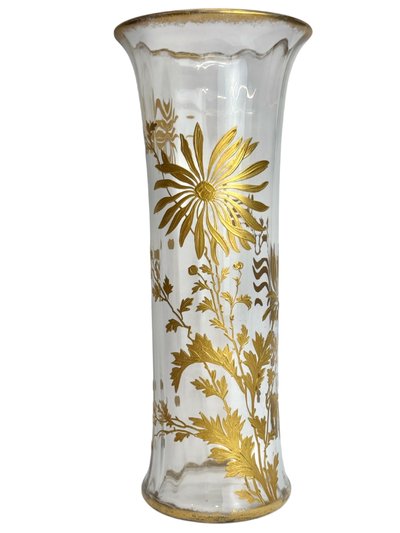 Baccarat, vase à décor des marguerites 