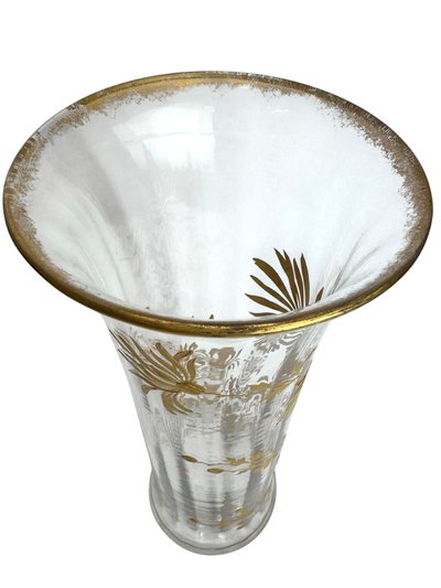 Baccarat, vase à décor des marguerites 