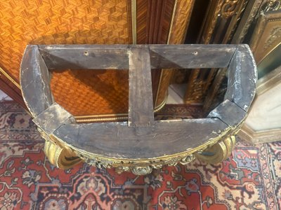 LOUIS XVI STYLE HALF-MOON WALL CONSOLE IN CARVED AND GILT WOOD