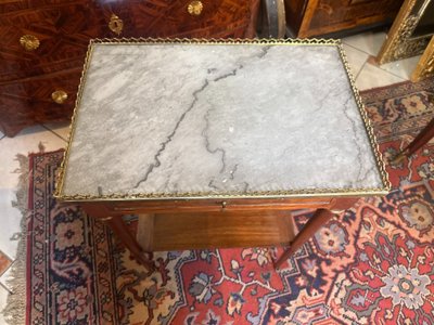 TABLE DE SALON EPOQUE LOUIS XVI