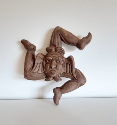 Triskèle, trinacria, tête de méduse