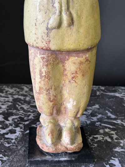 Statua funeraria in ceramica dalla Cina periodo Sui (581-618) - dinastia Tang n. 2