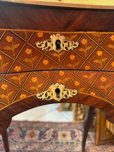 COIFFEUSE EN MARQUETERIE NAPOLEON III