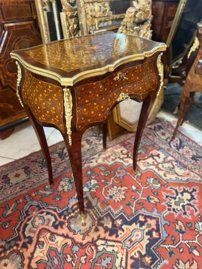 COIFFEUSE EN MARQUETERIE NAPOLEON III