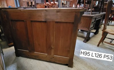 commode a doucine époque Louis Philippe en noyer 