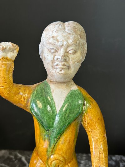 Set di statuette di tre sposi Ceramica cinese Periodo Tang (618-907) dinastia