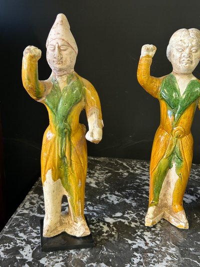 Set di statuette di tre sposi Ceramica cinese Periodo Tang (618-907) dinastia