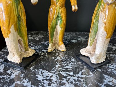 Set di statuette di tre sposi Ceramica cinese Periodo Tang (618-907) dinastia