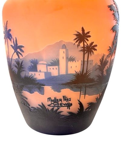 Muller Frères Lunéville Jugendstil Vase "Orientalische Landschaft"