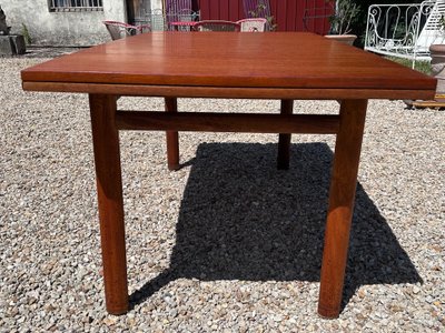 Table a allonges de style scandinave en teck fabrication française 1960