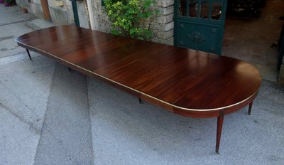 Table de conférence ou de banquet en acajou massif, 6 mètres