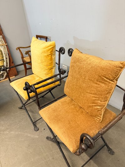 Coppia di poltrone in ferro battuto classiche XX sec 96x74x55cm