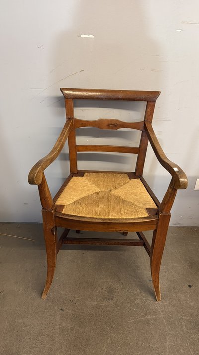 Fauteuil ancien en noyer de la fin du 18ème siècle, Toscane, Louis XVI garni 91x56x45