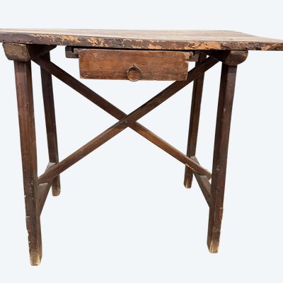 Petite table ancienne en noyer et châtaignier, XVIIIe siècle, 82x62cm
