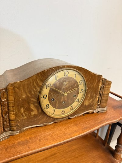 Horloge de table/cheminée ancienne Kienzle art Deco 1930, 46x23x16cm