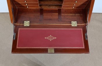  Commode Scriban Louis XVI en Acajou et Bois précieux – XVIIIe 