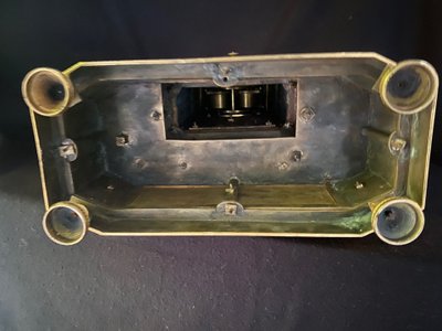 Pendule en bronze doré « l’amour aveugle » vers 1820