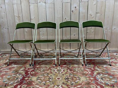 4 chaises DMA événementielles vert 