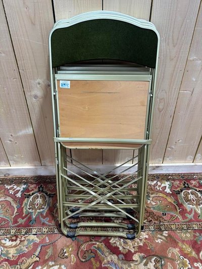 4 chaises DMA événementielles vert 