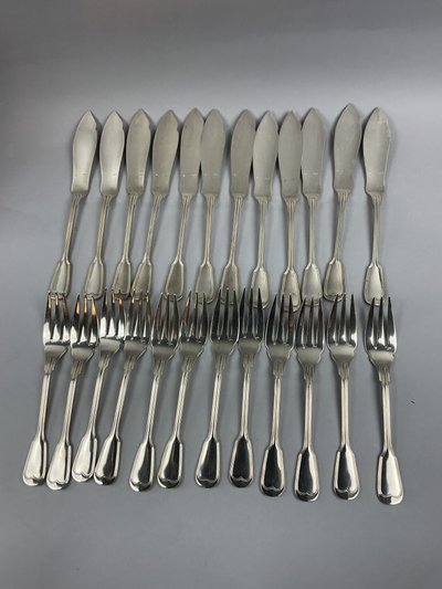 24 couverts à poisson modèle au filet ERCUIS 