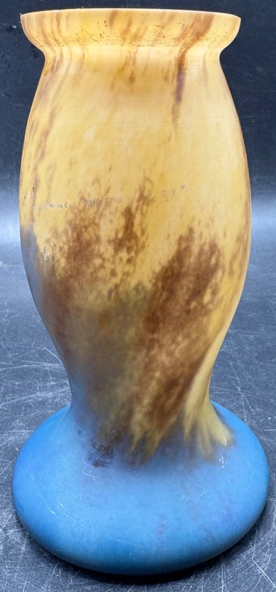 PÂTE DE VERRE VASE