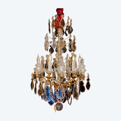 Lustre signé Baccarat de style Louis XV en bronze doré et décor de crystal taillé  vers 1880-1890