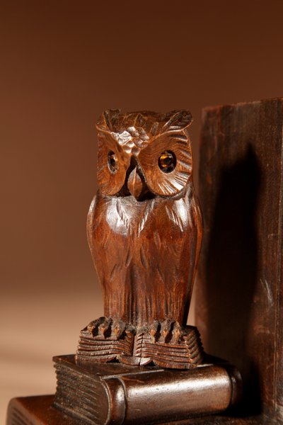  Pair of Black Forest owl-shaped bookends, circa 1900-1920.