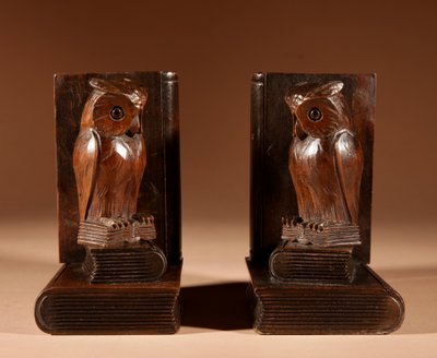  Pair of Black Forest owl-shaped bookends, circa 1900-1920.