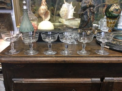 6 coupes à champagne en cristal 
