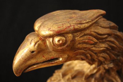 Adler aus vergoldetem Holz, erste Hälfte des 19. Jahrhunderts