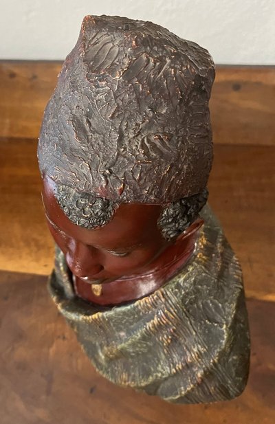 Buste d'un jeune Maure signé de Friedrich GOLDSCHEIDER (1845-1897)