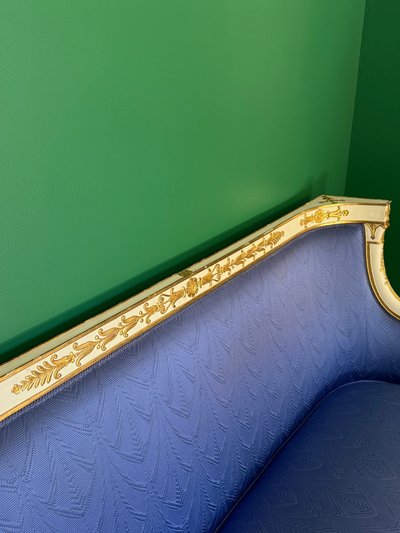 Canapé d’époque Empire, dans le goût de Jacob-Desmalter ou Marcion.