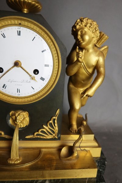 pendule bronze doré signée lefevre successeur de De Belle