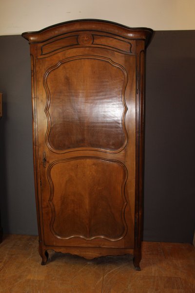 Bonnetière Louis XV en noyer fin XVIII