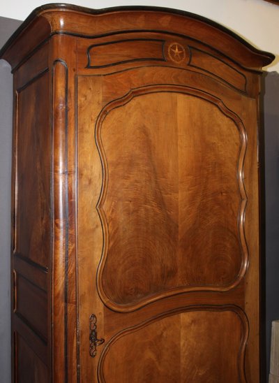 Bonnetière Louis XV en noyer fin XVIII