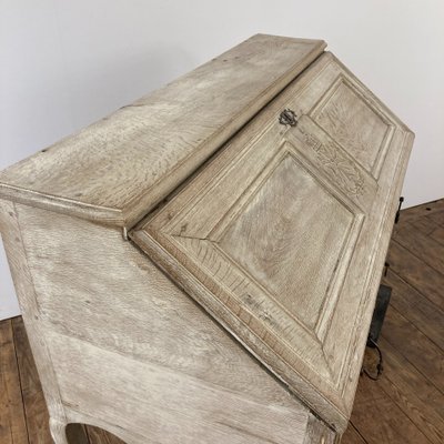 Bureau de pente XVIII