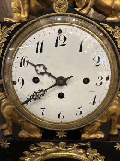 Austrian clock in lacquered and gilded wood, early 19th century - Vienna - Austria - Empire H 50 cm