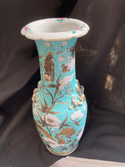 Dayazhai famille rose porcelain vase with dragons