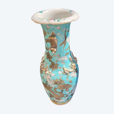Dayazhai famille rose porcelain vase with dragons
