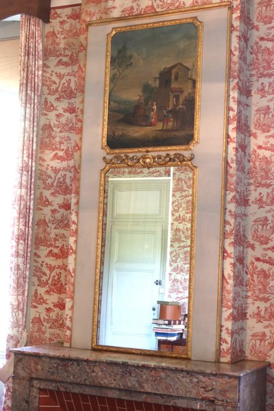 specchio trumeau in legno laccato e dorato