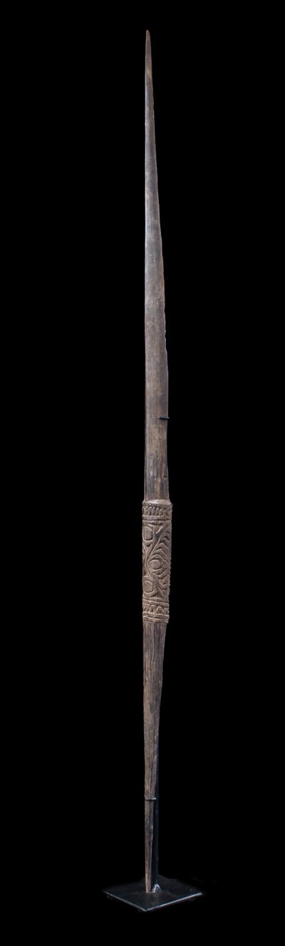 Pointe de lance, art tribal, art océanien, Océanie, sculpture, 90 cm