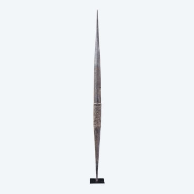Pointe de lance, art tribal, art océanien, Océanie, sculpture, 90 cm